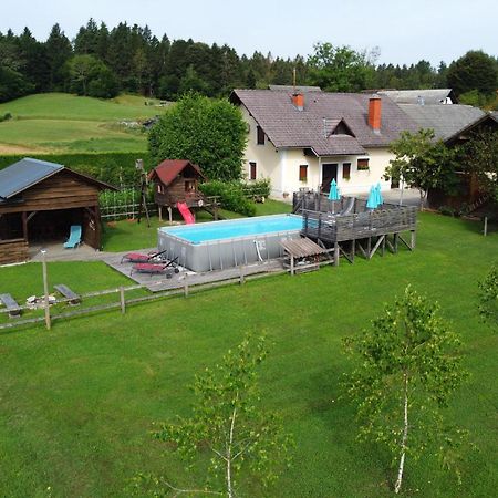 Apartma Marija Metlika Exterior foto